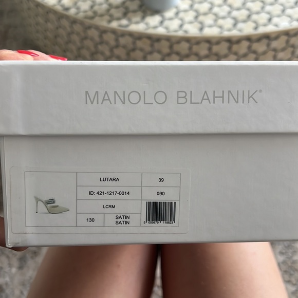 NWT Manolo Blahnik Lutara Mule size 39 - Picture 7 of 8